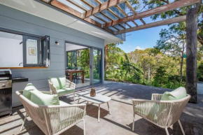Beach Meets Bush at Expansive Treetop Oasis, Newcastle